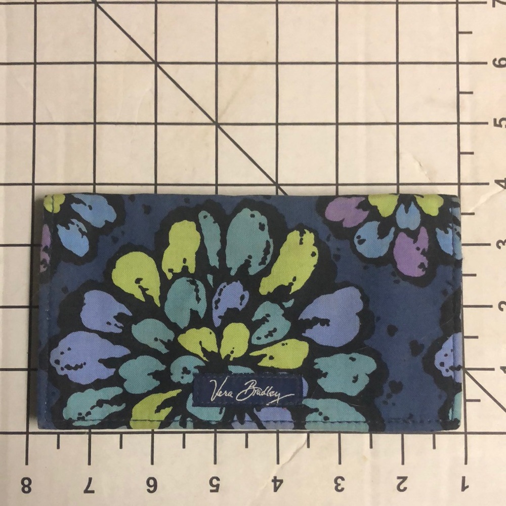 Vera Bradley Indigo Pop Checkbook Cover